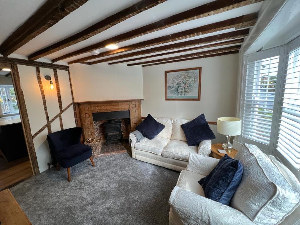The Cottage, 13 Golden Sq. Tenterden Eksteriør billede