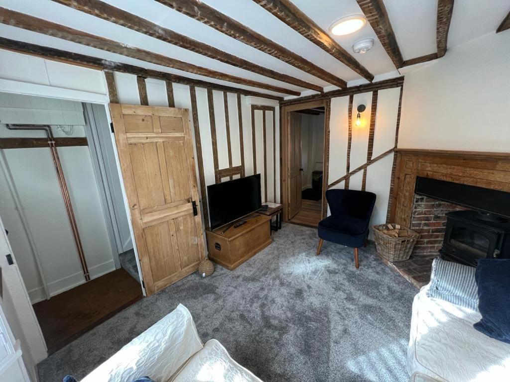 The Cottage, 13 Golden Sq. Tenterden Eksteriør billede